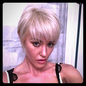 fashion beauty blogger selling much of my closet